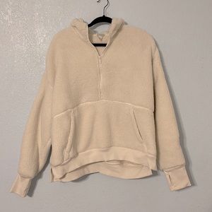 Sharps half zip pull over sweater. All in Motion size 2X